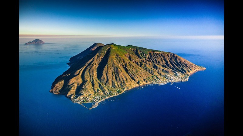 Salina - Sicilia Ecogastronomica - Escursioni Isole Eolie